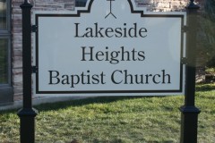 church_pylon_sign